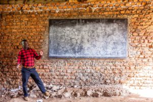 Lehrer in Bwindi