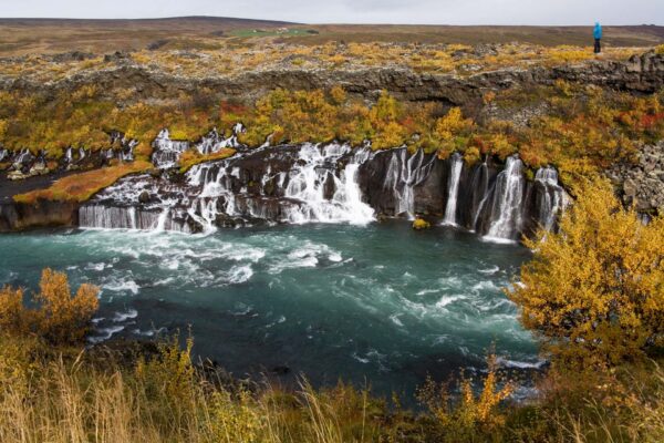 Island Hraunfossar Wasserfall und Fluss Hvita in Husa
