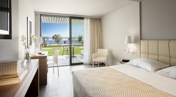 DZ DELUXE Hotel Lichnos Beach & Suites
